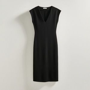 Reserved - Vypasované midi šaty - Černý obraz