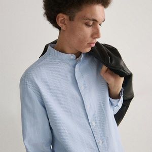 Reserved - Košile s límcem typu mandarin regular fit - Modrá obraz
