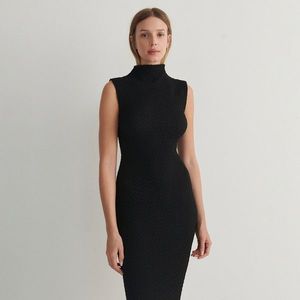 Reserved - Šaty ze strukturálního úpletu - Černý obraz