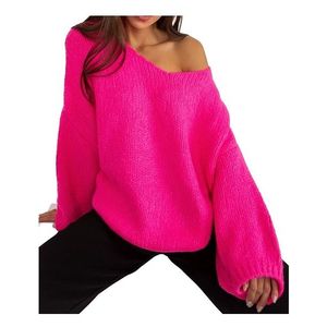 Neonově růžový oversized svetr s širokými rukávy obraz