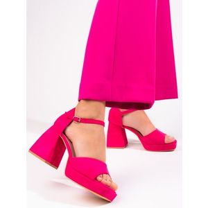 Originální dámské růžové sandály obraz