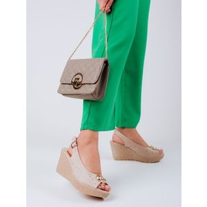 Trendy sandály hnědé dámské na klínku obraz
