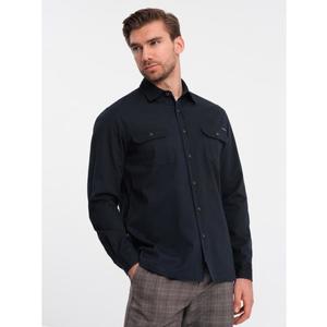 Pánská bavlněná košile REGULAR FIT s kapsami na knoflíky V3 OM-SHCS-0146 tmavě modrá obraz