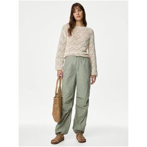 Světle zelené dámské volné kalhoty Marks & Spencer obraz