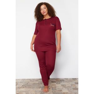 Trendyol Curve Burgundy Button Detailed Camisole Knitted Pajamas Set obraz