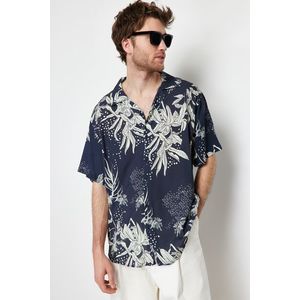 Trendyol Navy Blue Oversize Fit Leaf Printed 100% Viscose Short Sleeve Flowy Summer Shirt obraz