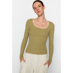 Trendyol Khaki With An Old/Faded Effect Corduroy Neckline Fitted, Stretchy Knit Cotton Blouse obraz
