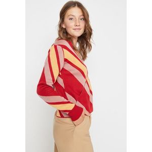 Pletený svetr Trendyol s červeným barevným blokem obraz