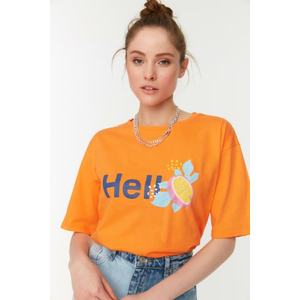 Trendyol Orange 100% Cotton Slogan Printed Relaxed/Wide Relaxed Cut Crew Neck Knitted T-Shirt obraz