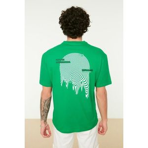 Trendyol Zelená Pánské Uvolněný/Neformální střih Krátký rukáv Zadní tištěné tričko ze 100% bavlny obraz