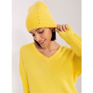Žlutá dámská pletená čepice obraz