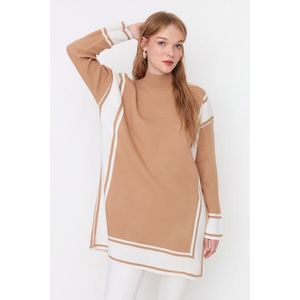 Trendyol hnědý pruhovaný pletený svetr s vysokým výstřihem obraz
