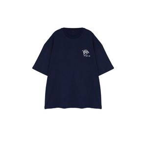 Trendyol Plus Size Navy Blue Oversize/Wide Cut Comfortable Far East Printed 100% Cotton T-Shirt obraz