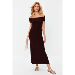 Trendyol Brown Carmen Collar Fitted/Fitted Stretchy Knitted Maxi Pencil Dress obraz
