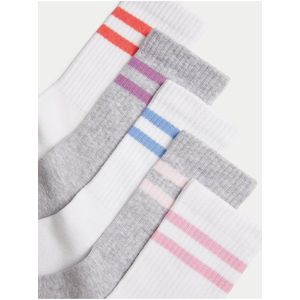 Sada pěti párů dětských ponožek v bíléa šedé barvě Marks & Spencer obraz