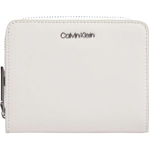 Calvin Klein Dámská peněženka K60K611937PEG obraz
