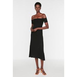 Trendyol Black Midi Knitwear Carmen Collar Dress obraz