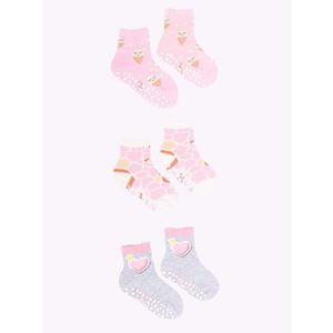 Yoclub Kids's Girls' Cotton Socks Anti Slip ABS Patterns Colours 3-pack SKA-0109G-AA3A-004 obraz