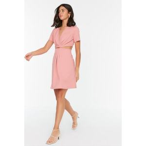 Trendyol Světle růžový pas Detailní tkané šaty obraz