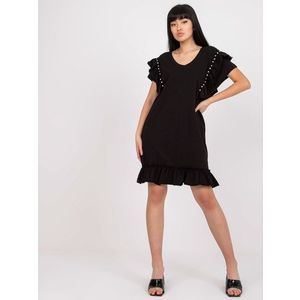 Černé bavlněné ležérní šaty s volánkem obraz