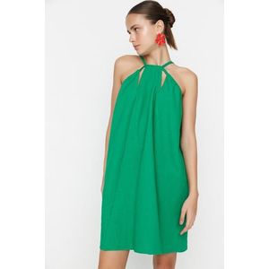 Zelené šaty s halter výstřihem od značky Trendyol obraz