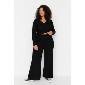 Trendyol Curve Black Double Breasted Knitwear Top and Bottom Set obraz