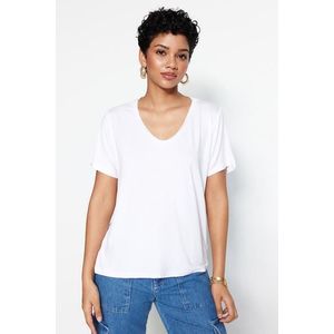 Trendyol White Viscose Basic V-Neck Knitted T-Shirt obraz
