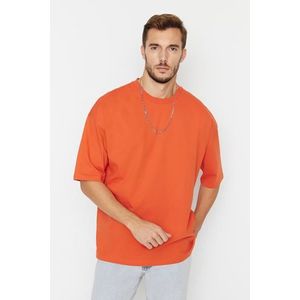Trendyol Oranžové Základní 100% Bavlněné Tričko s Kulatým Výstřihem, Oversize/Volný Střih, Krátký Rukáv obraz