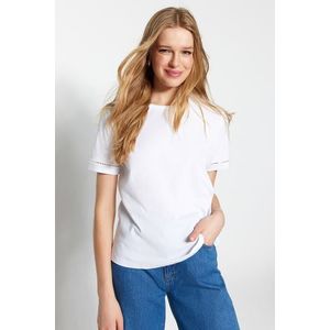 Trendyol White 100% Cotton Embroidery Detailed Basic Crew Neck Knitted T-Shirt obraz