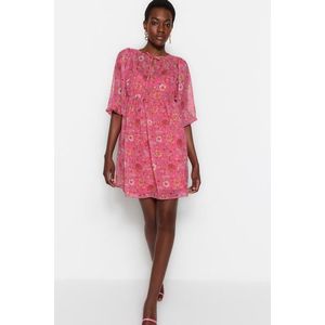 Trendyol růžové rovné střihy mini tkané květinové tkané šaty s podšívkou obraz