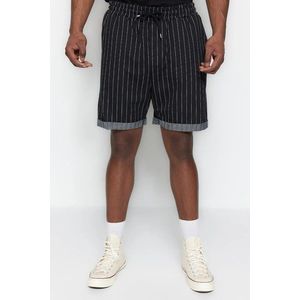 Trendyol Large Size Black Men's Regular Comfortable Striped 100% Cotton Shorts obraz