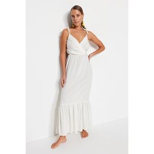 Trendyol bílé maxi tkané plážové šaty s výstřižkem / oknem obraz