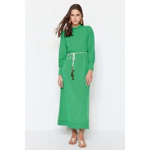 Trendyol zelený pás s detailem tkané šaty se širokou manžetou a plátěným vzhledem obraz