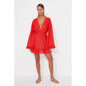 Trendyol červené mini tkané krajkové 100% bavlněné plážové šaty obraz