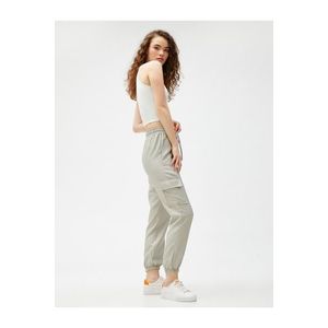 Koton Cargo Pants with a lace-up waist, pocket detail and elasticated legs. obraz