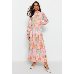 Trendyol růžová vícebarevná sukně skládané tkané květinové šaty obraz