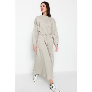 Trendyol Gray Belted Shirring Detail Wide Fit Woven Dress obraz