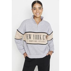 Trendyol Gray Melange Basic Printed Knitted Sweatshirt with Fleece Inside obraz