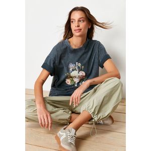 Trendyol Premium Anthracite 100% Cotton Printed and Faded Effect Boyfriend Knitted T-Shirt obraz