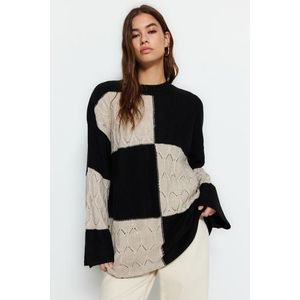 Trendyol Black Color Block Knitted Knitwear with Openwork/Perforated Sweaters obraz