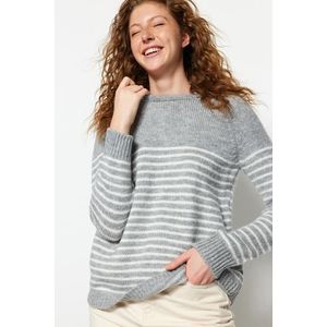 Trendyol šedý jemně texturovaný pruhovaný pletený svetr obraz