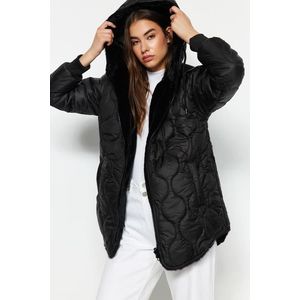 Trendyol černý oboustranný nositelný nositelný plyšový nafukovací kabát s kapucí obraz
