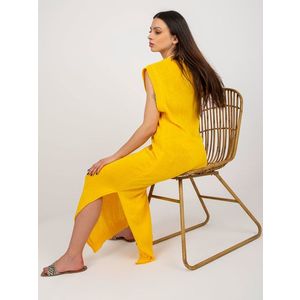 Tmavě žluté letní úpletové šaty obraz