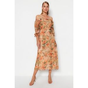 Trendyol Oranžová Květinový Carmen Límec A-Linie / Bell Form Šifón Maxi Podšívka Tkané šaty obraz