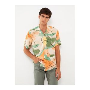 LC Waikiki pánská košile s krátkým rukávem a vzorem, regular fit. obraz