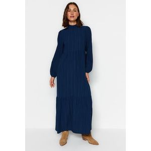 Trendyol Navy Blue Stand-Up Collar Crinkle Wide Fit Woven Dress obraz