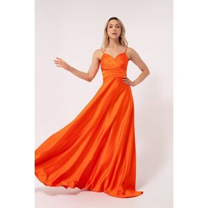 Dámské oranžové dlouhé saténové večerní šaty a plesové šaty Lafaba s nitěnými ramínky a páskem v pase obraz