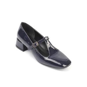 Capone Outfitters Women's Flat Toe T-Strap Low Heel Mary Jane Shoes obraz