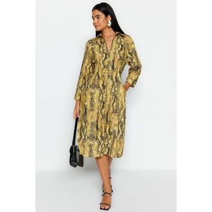 Trendyol Limited Edition Multi Color Comfort Fit Animal Patterned Woven Dress obraz