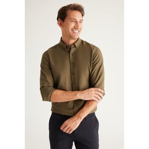 Pánská khaki košile s knoflíkovým límcem, snadno žehlitelná, ze 100% bavlny, úzkého střihu, AC&Co / Altınyıldız Classics Slim Fit Oxford. obraz